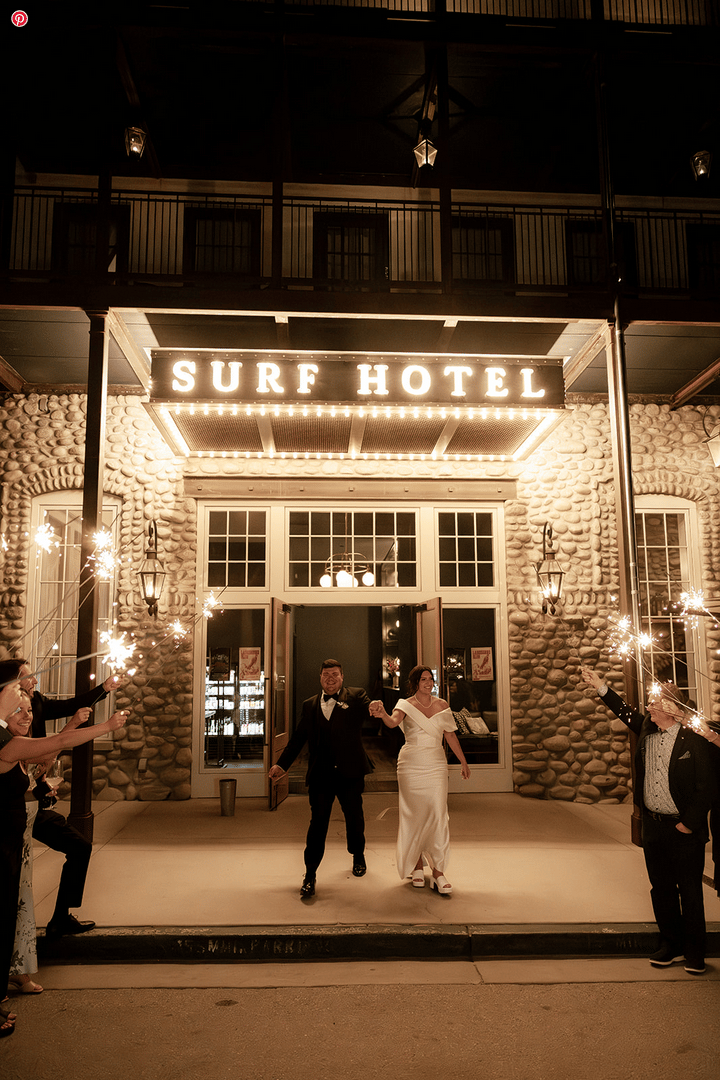 A Riverfront Affair Framed by Colorado’s Rugged Grandeur