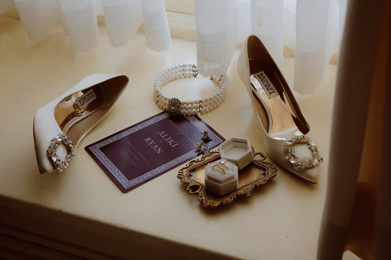 Where Vintage Nostalgia Meets Modern Minimalism photo 3