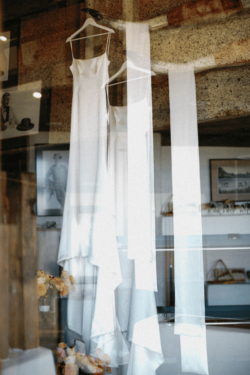 Tess Hubbeling & Will Saake's wedding-image-8