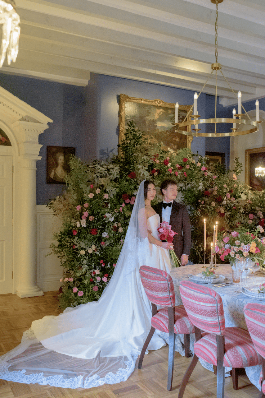 Timeless White Wedding Planning