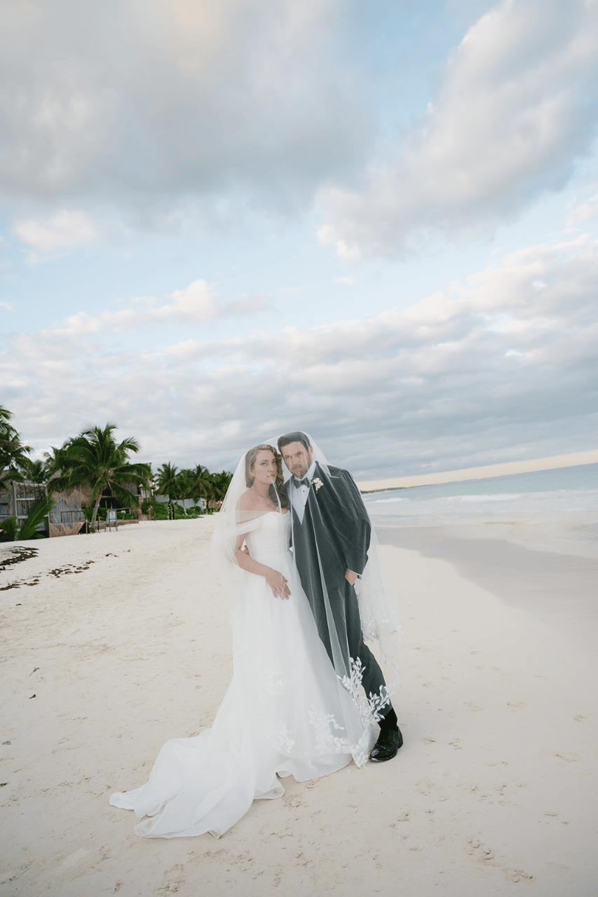 Danielle Welsh & Jeffrey Hurst's wedding-image-49