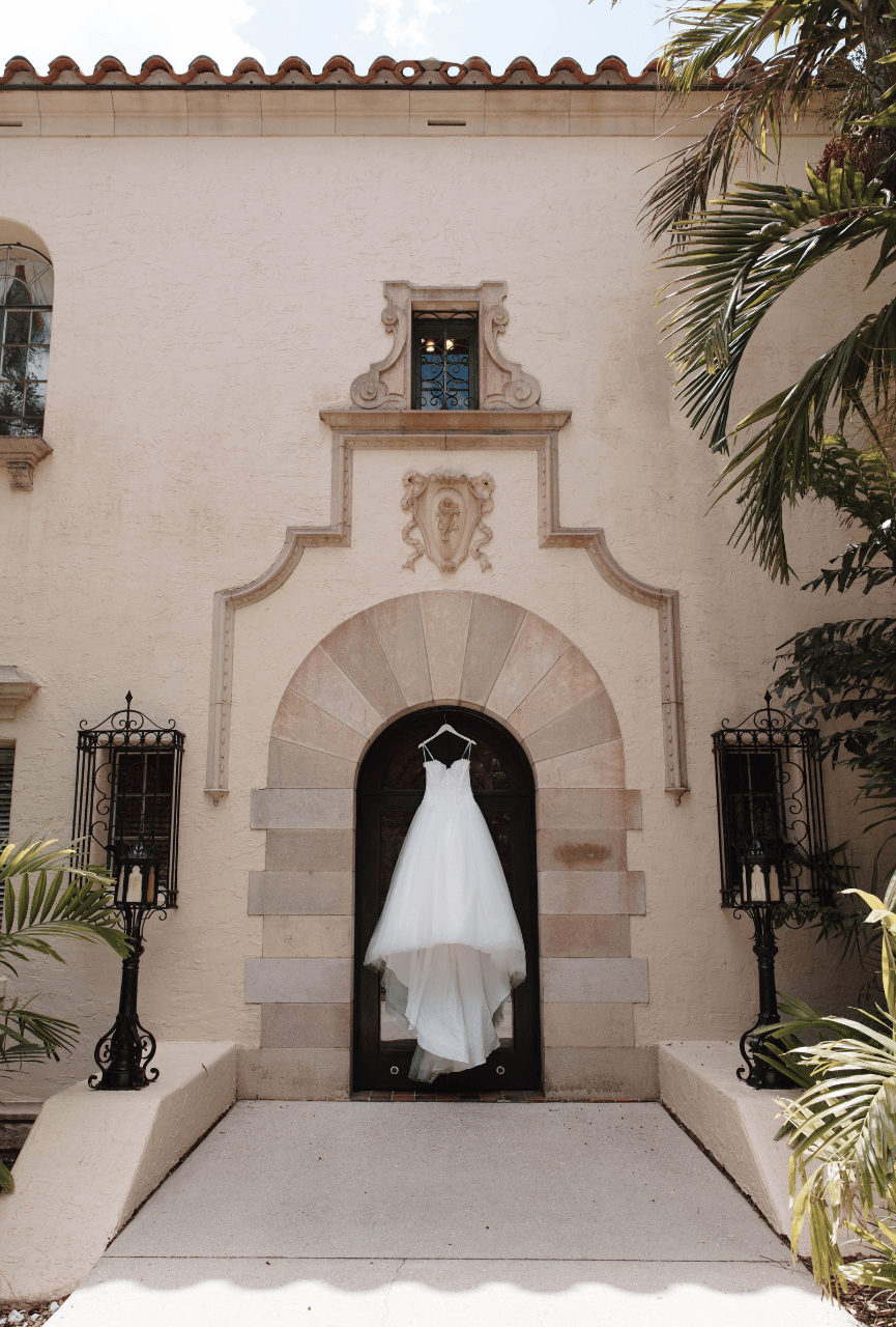 Minimalist Luxury & Coastal Poetry at Powel Crosley Estate photo 2