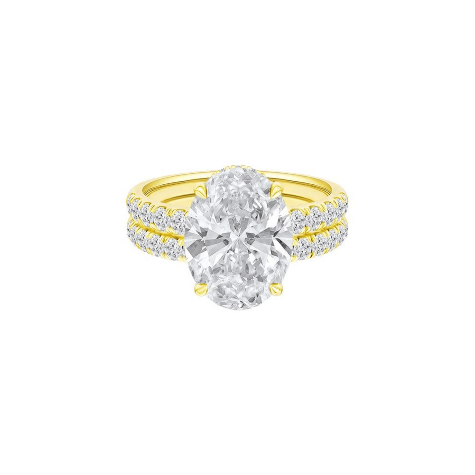 Lab Grown Diamond Oval Bridal Set in 14K Yellow Gold (5 ct. tw.)