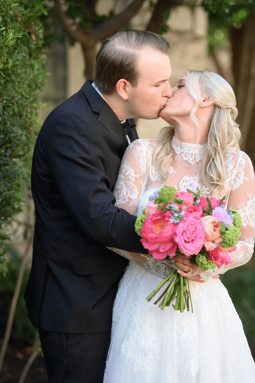 McKenzie Schultz & Luke Janicek's wedding-image-28