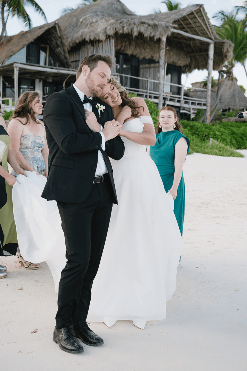 Danielle Welsh & Jeffrey Hurst's wedding-image-50