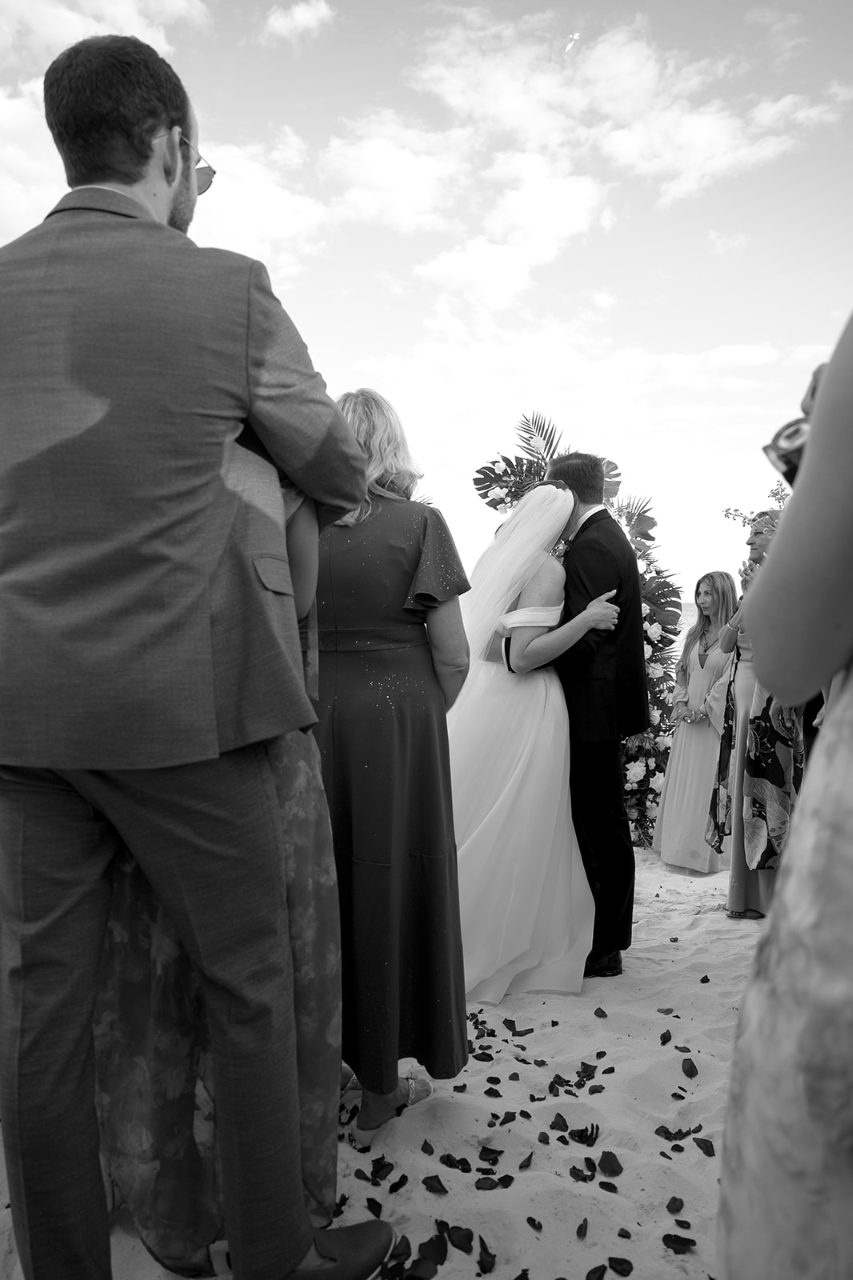 Danielle Welsh & Jeffrey Hurst's wedding-image-33