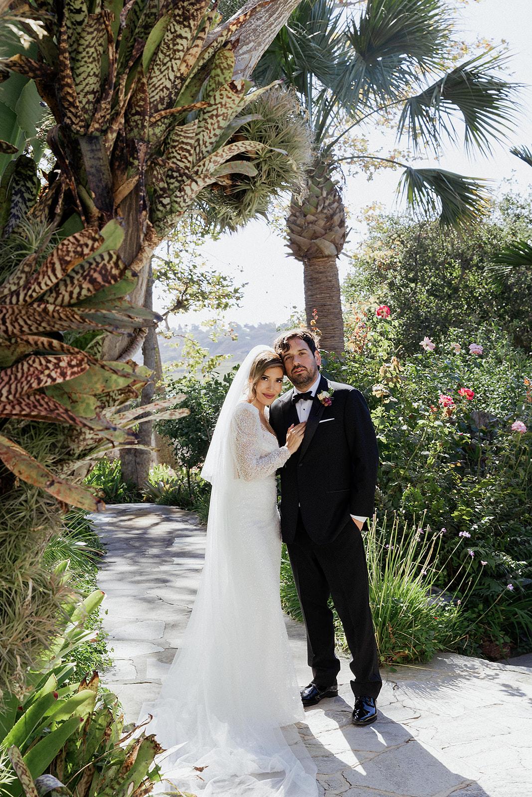 A Romantic Fall Wedding at Newport Beach Vineyards & Winery photo 4