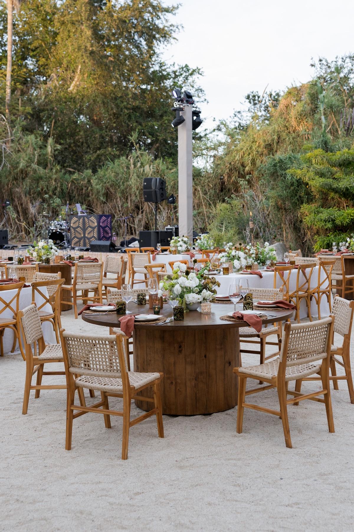 A Modern Spring Wedding at Puerto Raiz 42