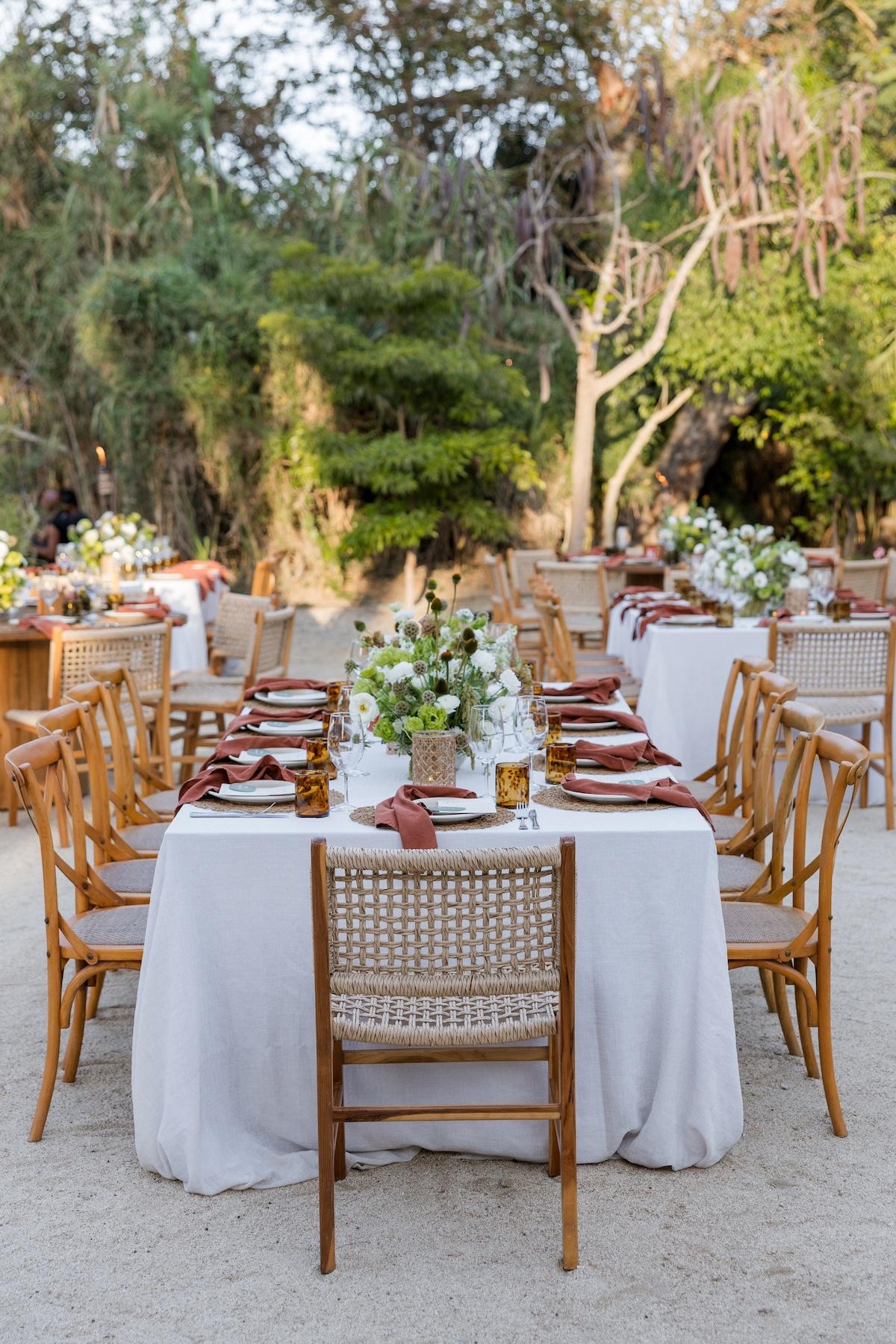 A Modern Spring Wedding at Puerto Raiz 39