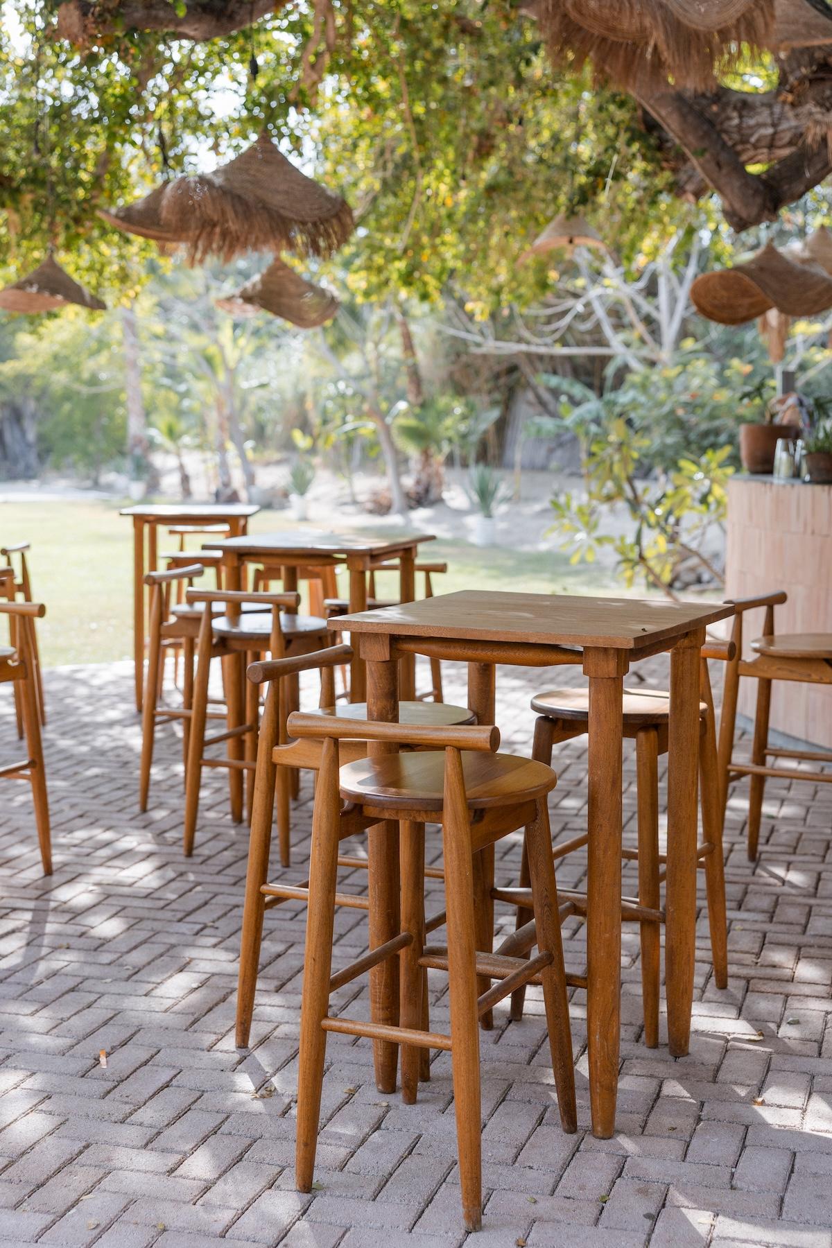 A Modern Spring Wedding at Puerto Raiz 35
