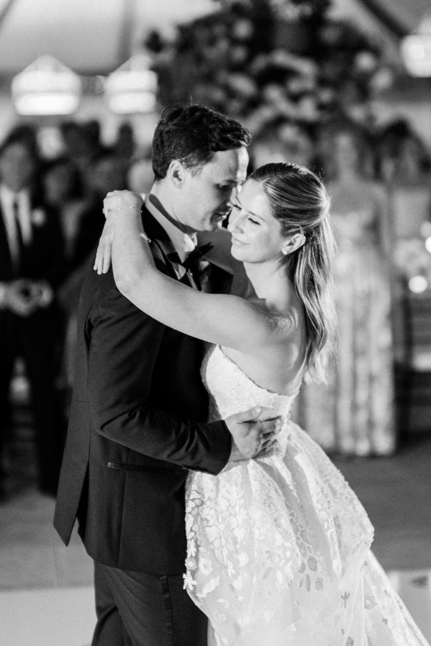 Betsy Gonder & Sam Vos's wedding-image-100