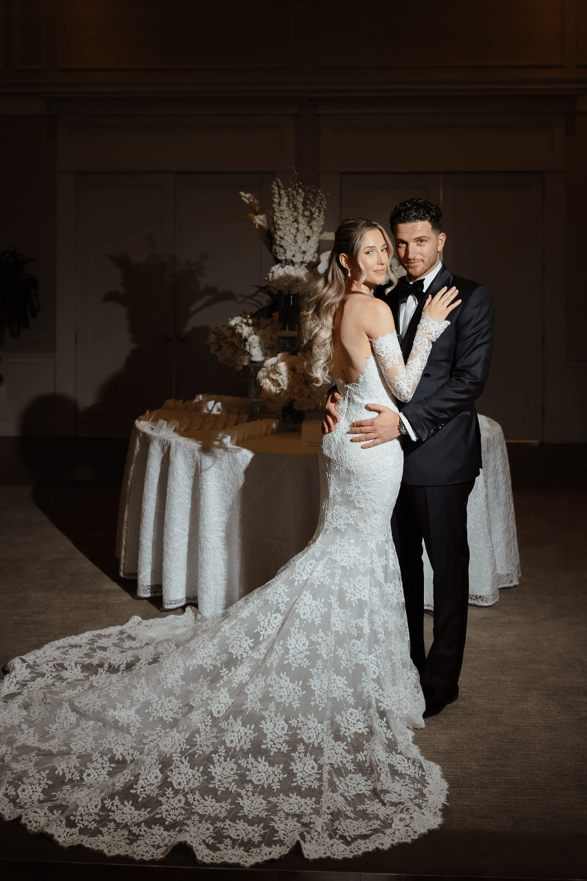 Classic Elegance Unveiled: A Curated Soiree at Edgewood