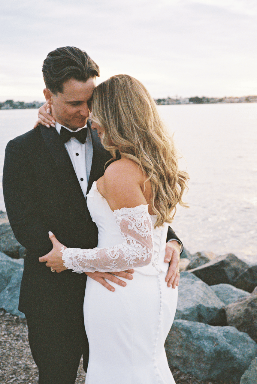 Refined Artistry Set Against the Dramatic Backdrop of the Bay photo 2