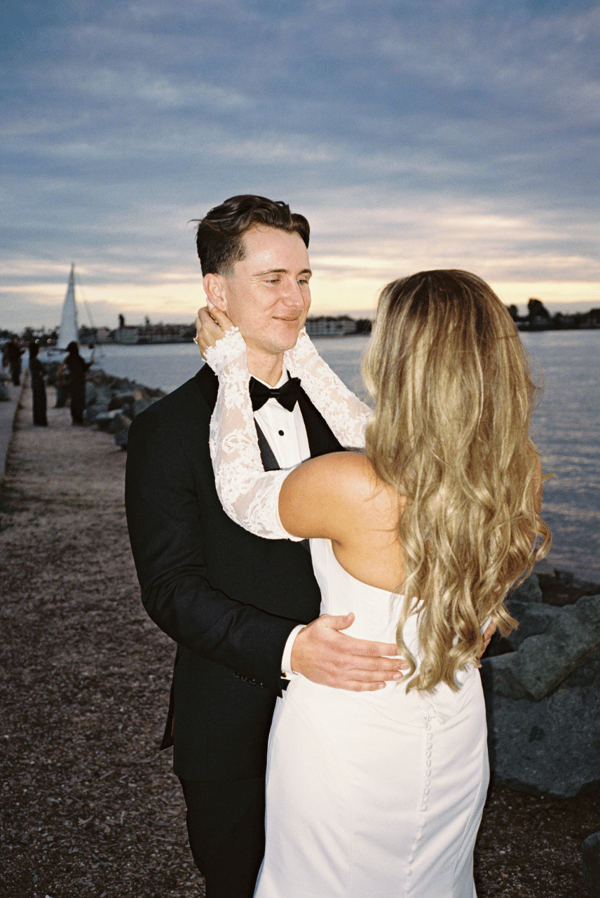 Kathryn Ames & James Irvine's wedding-image-9