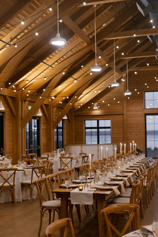 Intimate Grandeur on a Frosted New York Lake 4