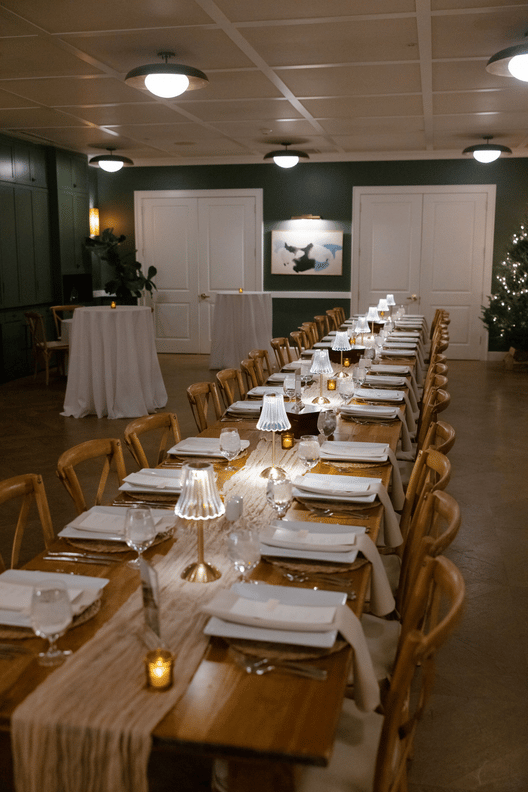 Intimate Grandeur on a Frosted New York Lake 3