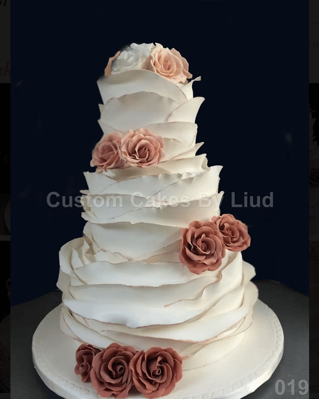 Custom Cakes by Liud portfolio 5