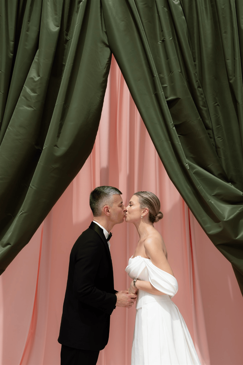 Anastasia Guleva & Vadim Dubrovskiy's wedding-image-33