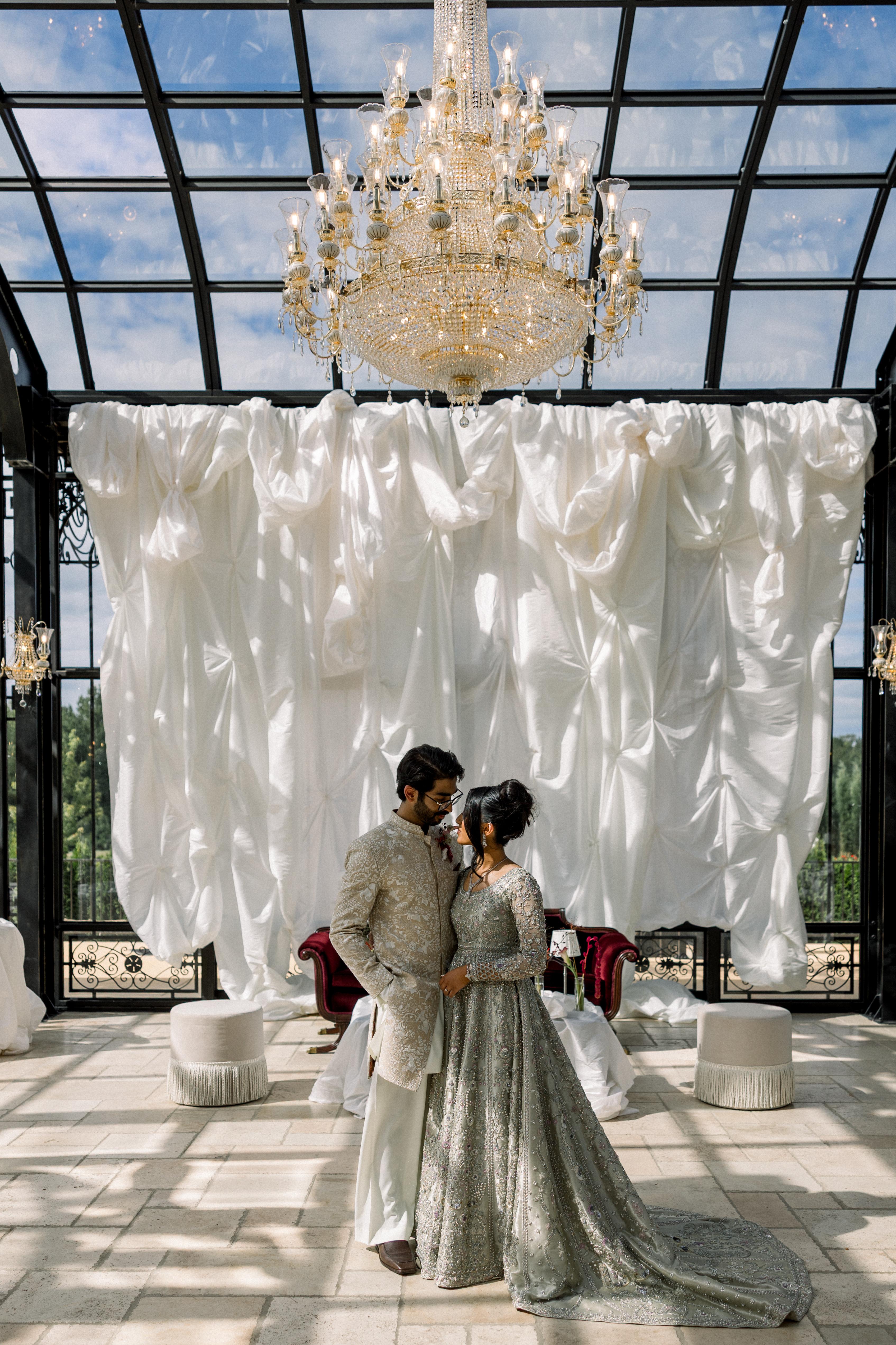 Modern Elegance Meets Moody Romance at Blackberry Ridge