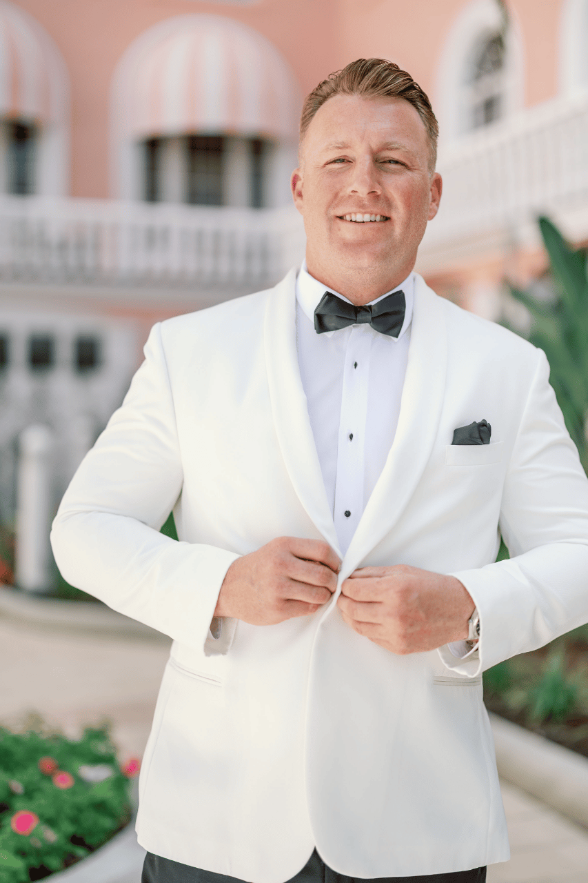 Ally Kelly & Jordan Dewhirst's wedding-image-11