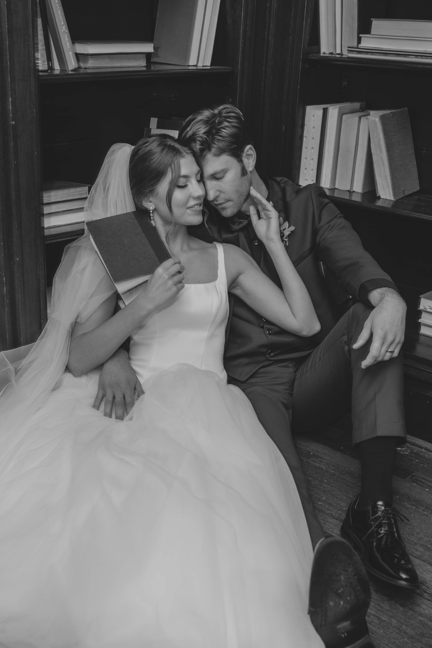 A Romantic Spring Soirée Bathed in Velvet and Vine photo 3