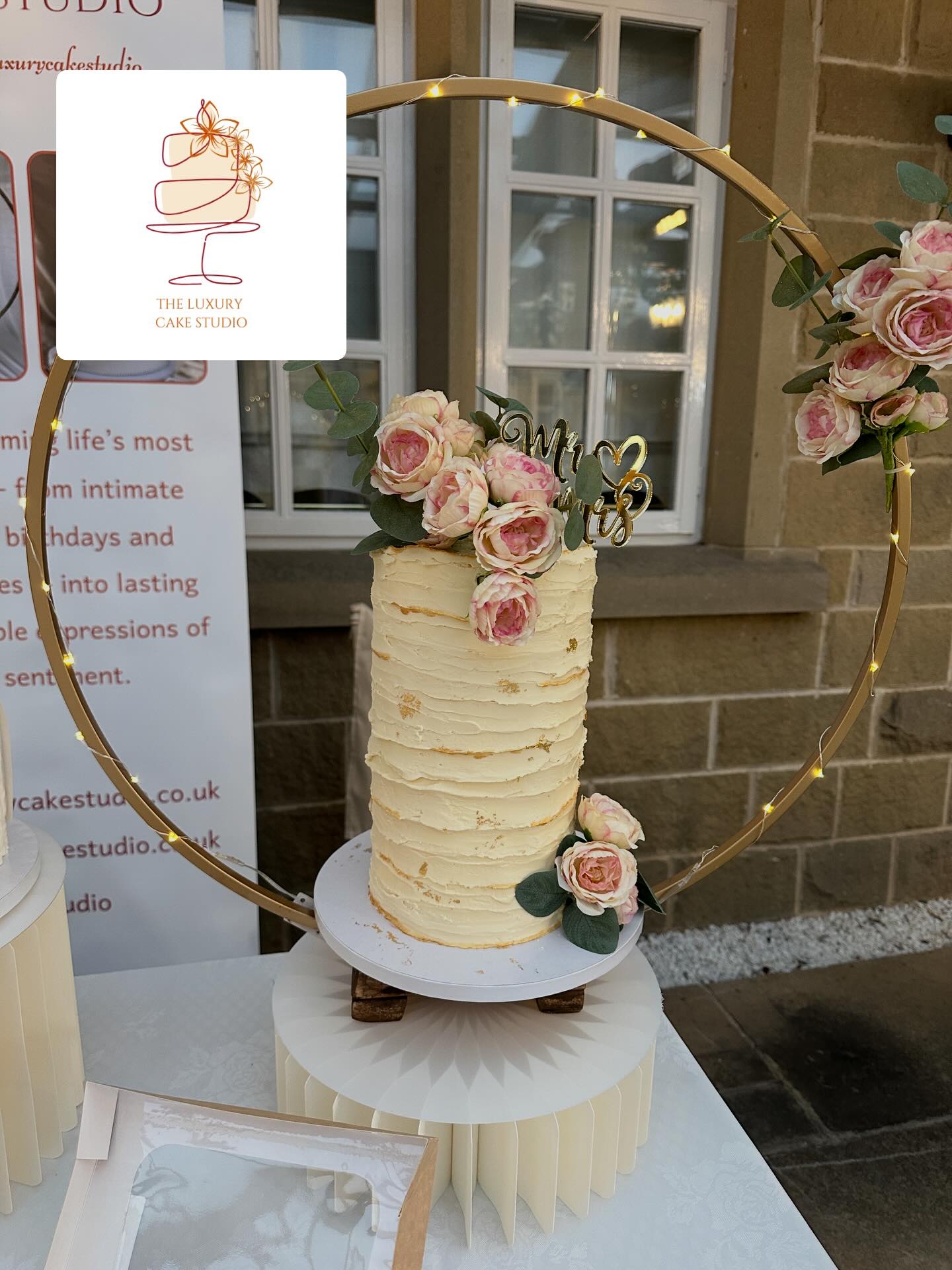 The Luxury Cake Studio portfolio 1