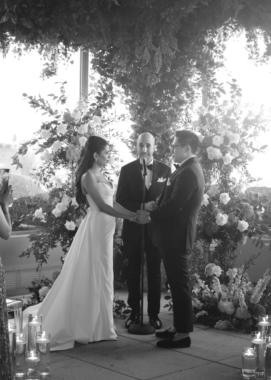 Rooftop Vows & Refined Metropolitan Romance photo 3