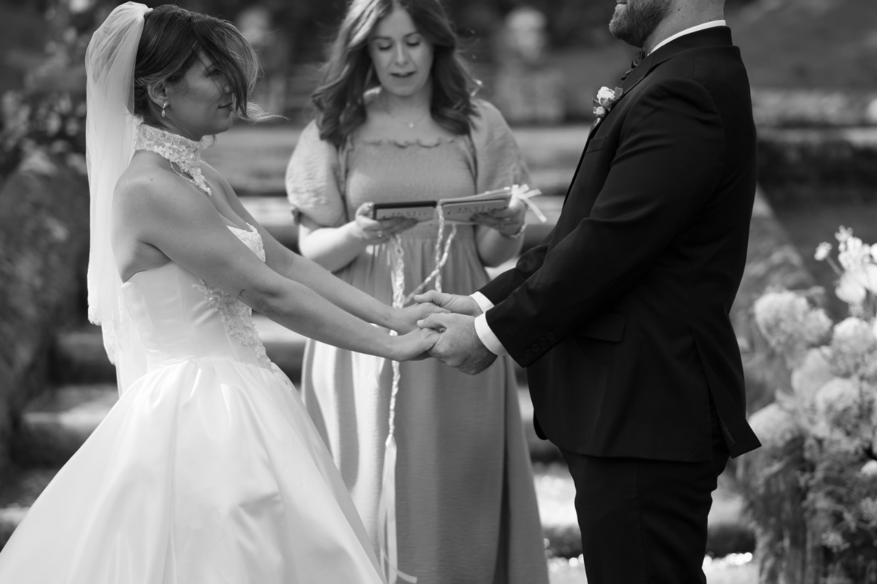 Laura Crockett Celebrant portfolio 2