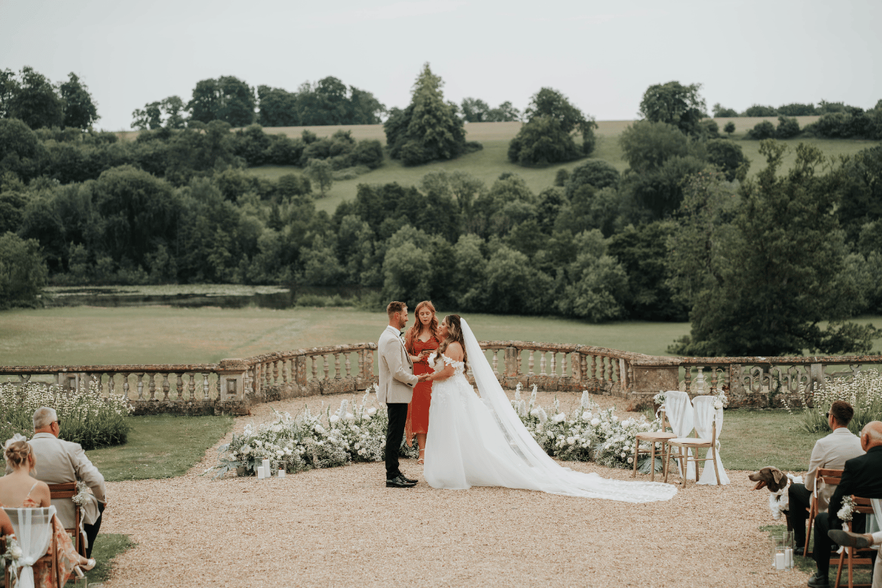 Laura Crockett Celebrant portfolio 4