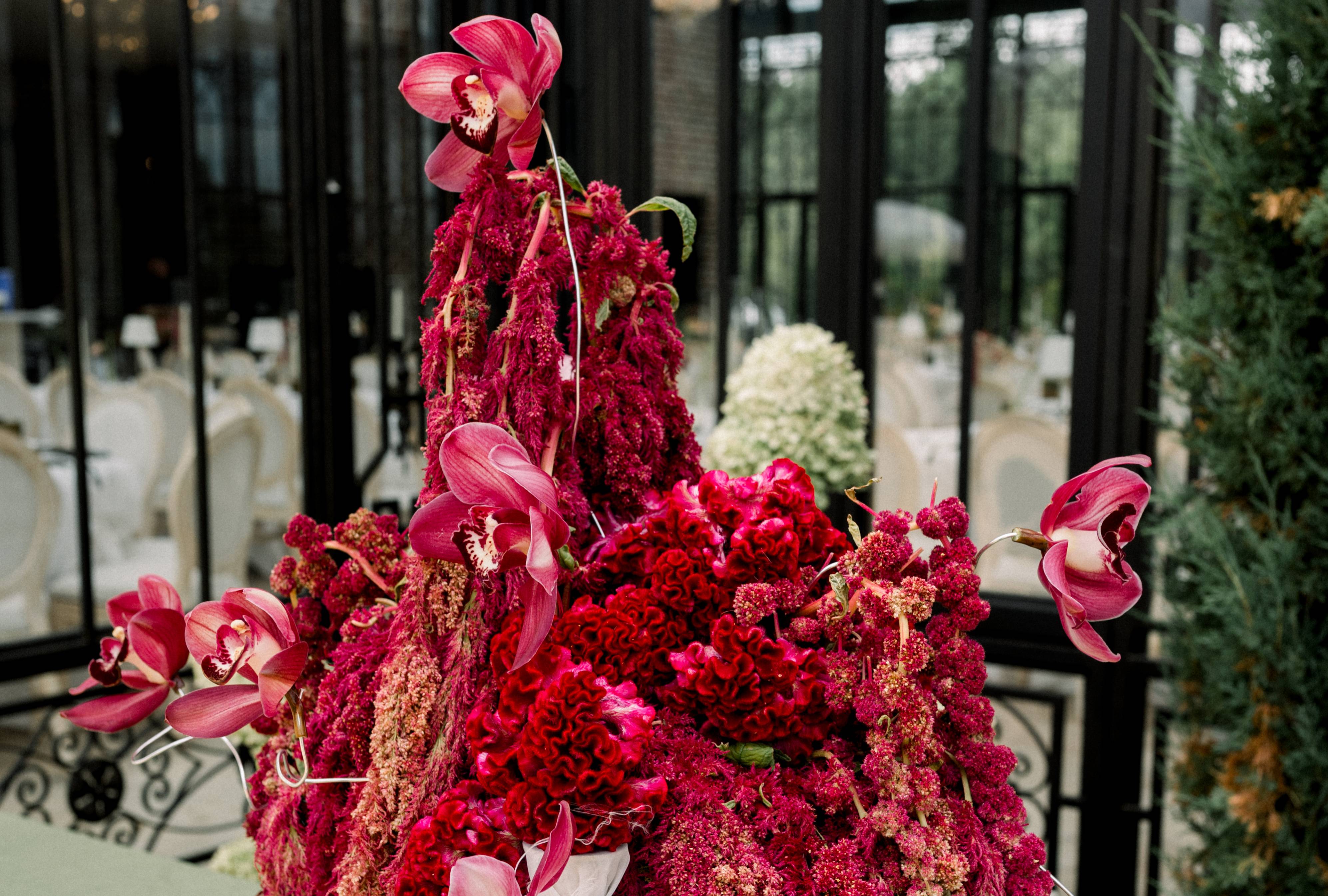 Spring Wedding Floral Trends That Go Way Beyond Pastels & Peonies