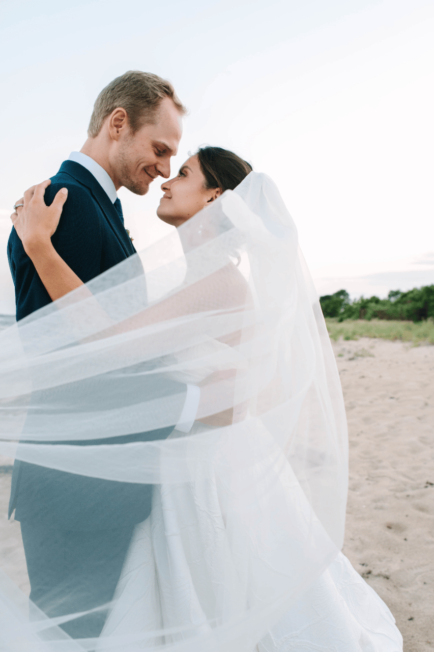 Jackie Martz & Ty Martz's wedding-image-9