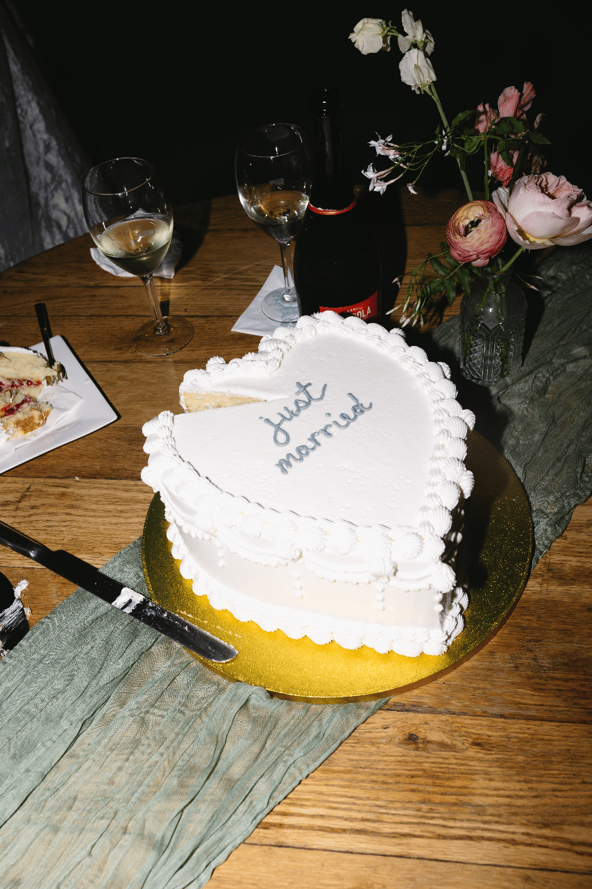 Anna Linsz & Hannah Linsz's wedding-image-47