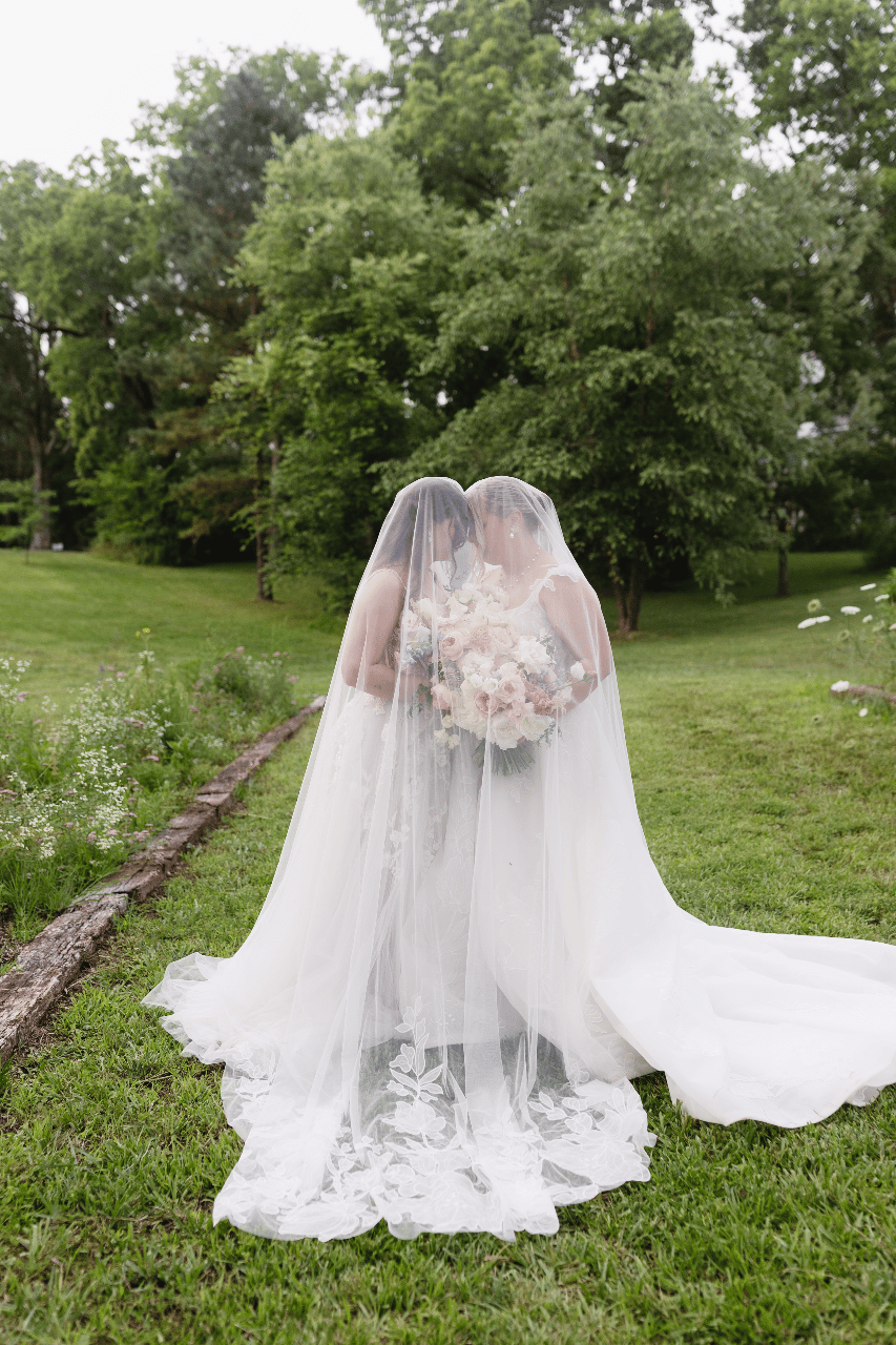 Sun-Kissed Poetry & Sculptural Florals at The Ivy Place