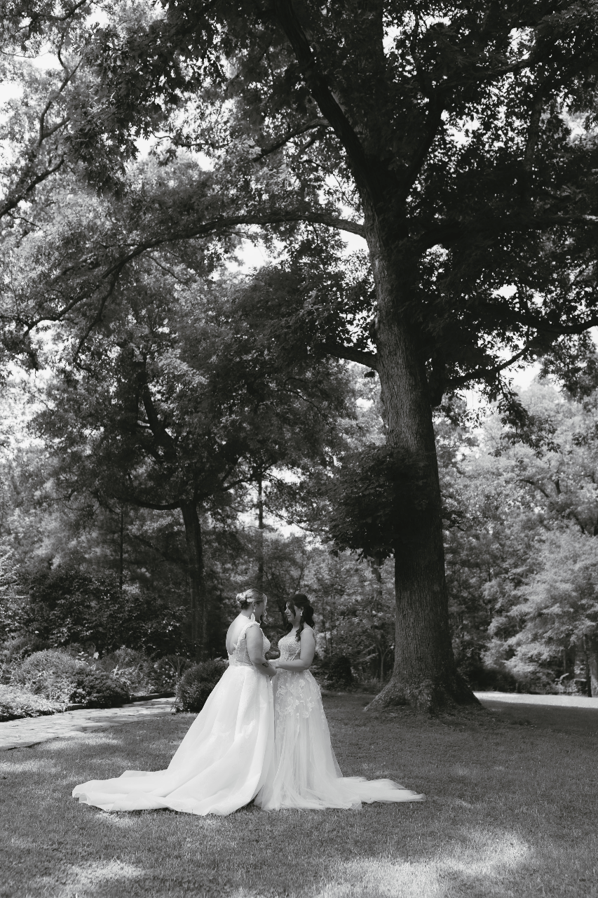 Anna Linsz & Hannah Linsz's wedding-image-43
