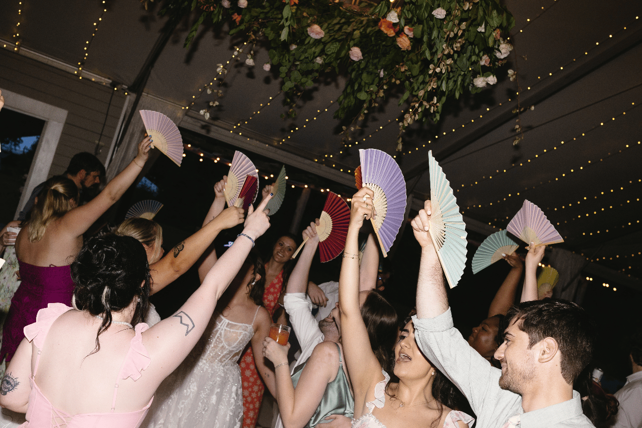 Anna Linsz & Hannah Linsz's wedding-image-30