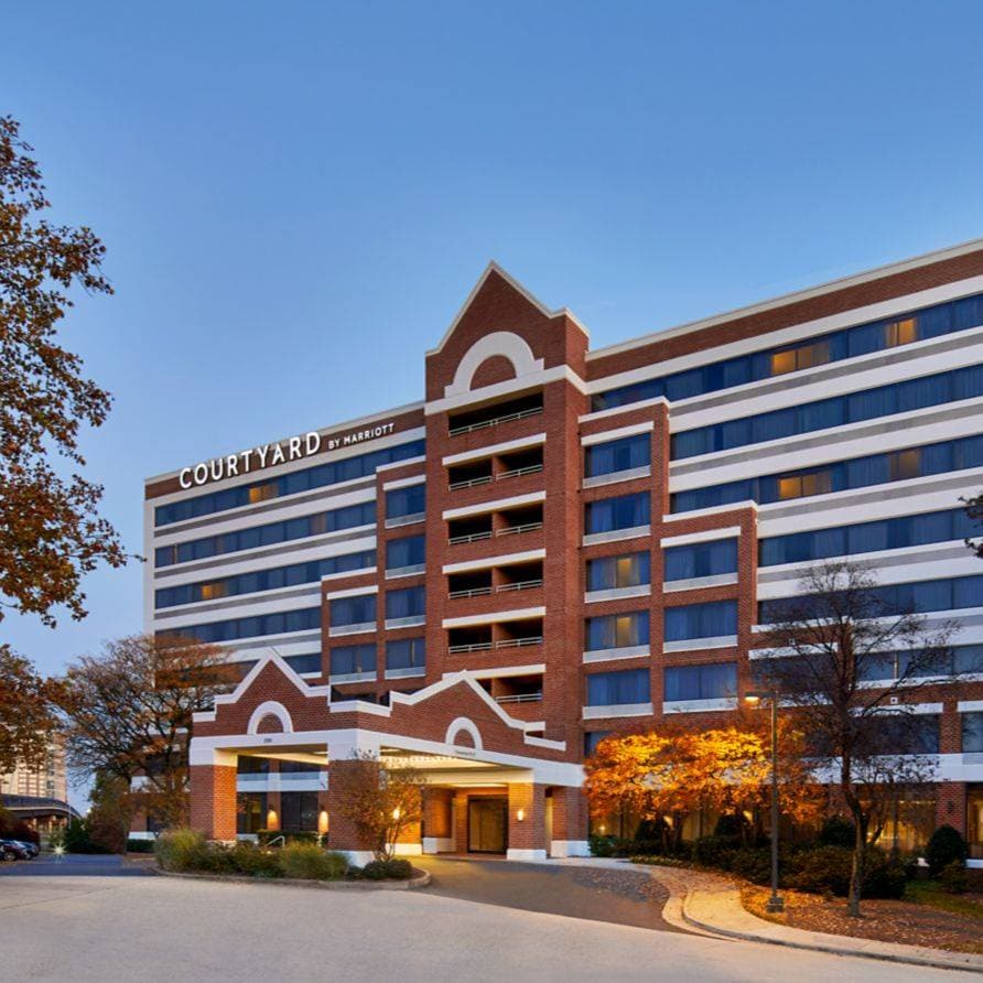 Courtyard by Marriott Alexandria Old Town/Southwest