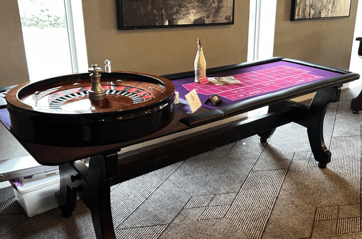 Fun Casino Royale portfolio 1