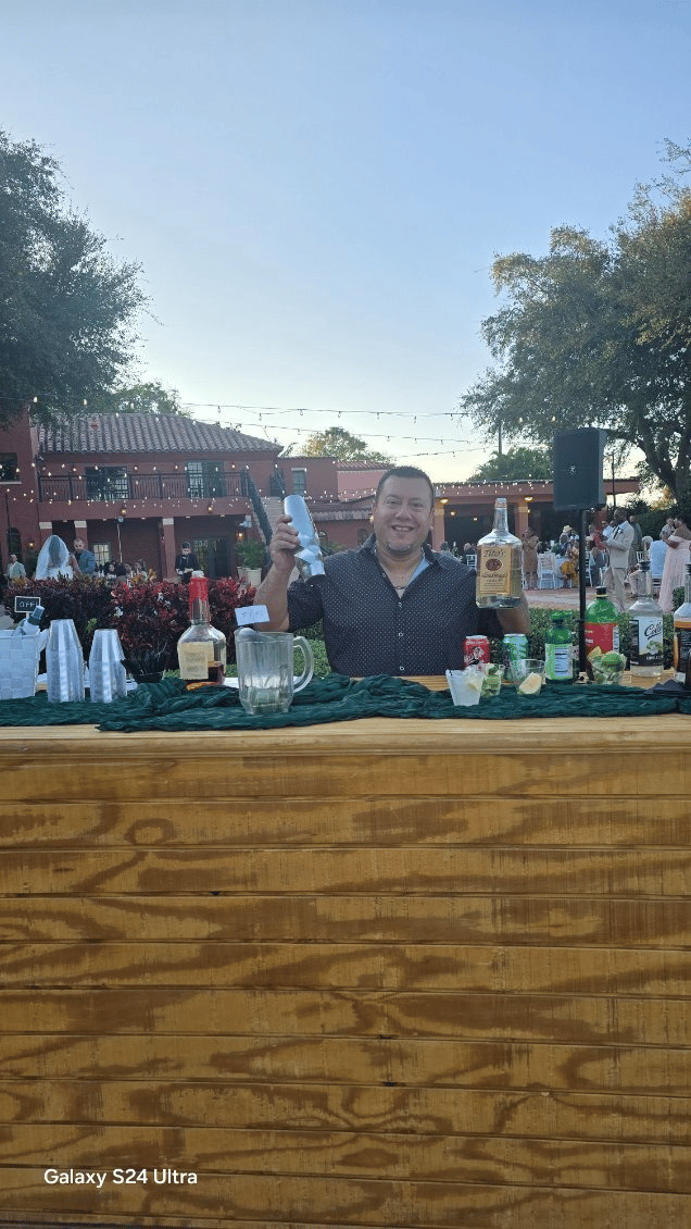Deluxe Bartending Service portfolio 2