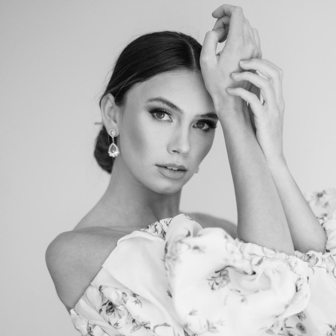 Maggie Louise Bridal Boutique portfolio 1