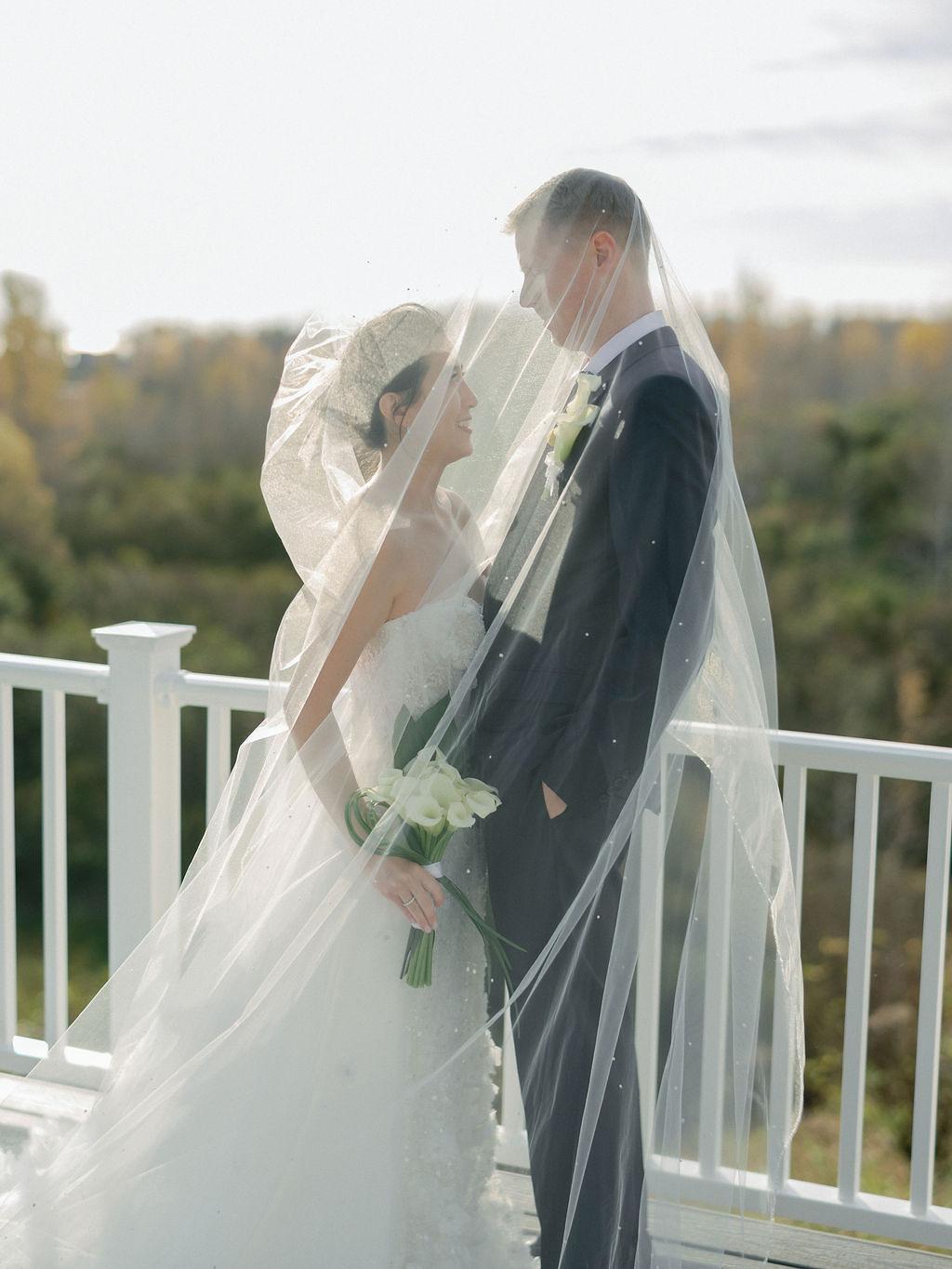 A Classic, Intimate Fall Wedding in Anchorage, Alaska 15