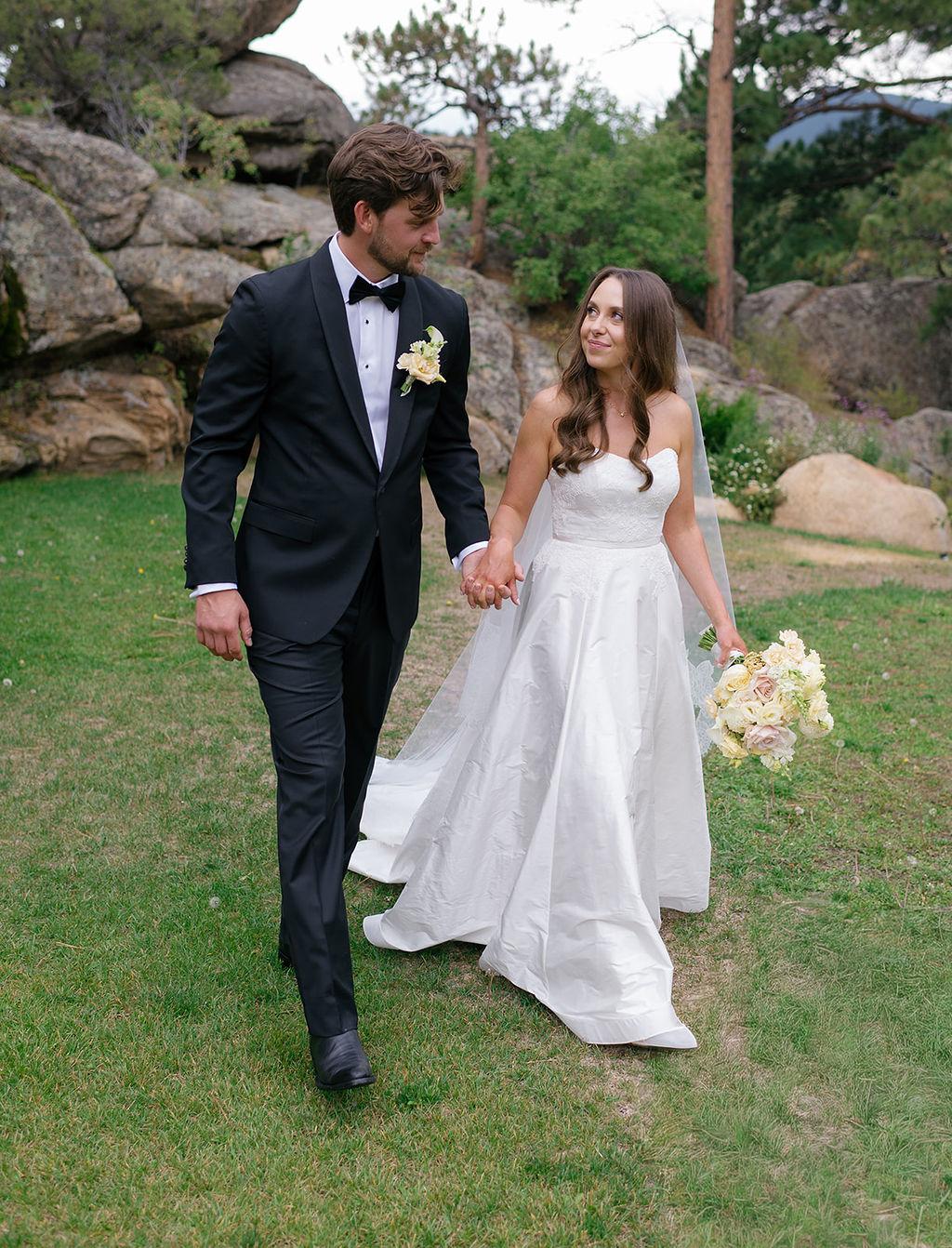 A Rainy Colorado Mountains Wedding at the Historic Stanley Hotel photo 2