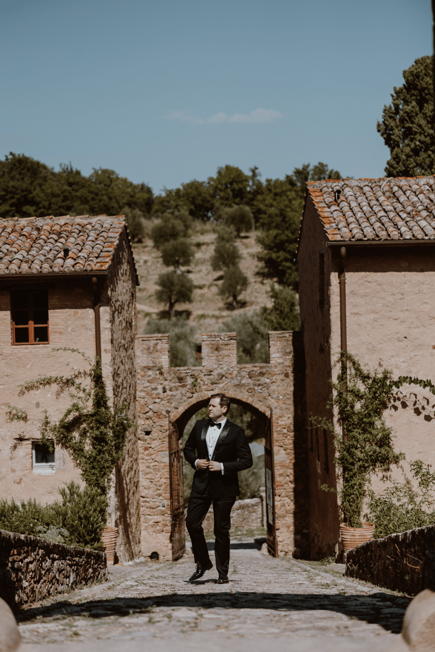 Courtney Schramm & Luke Schramm's wedding-image-45