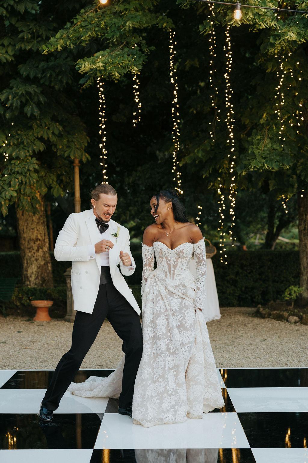 A Modern Summer Wedding at Villa Nemora for Content Creators James and Caleigha 24