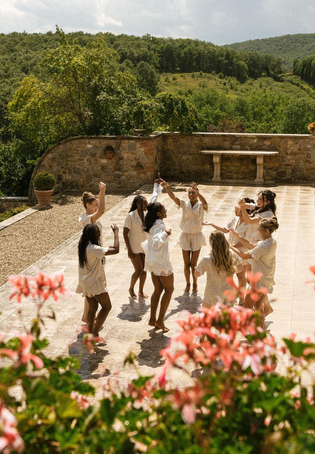 A Modern Summer Wedding at Villa Nemora for Content Creators James and Caleigha 69