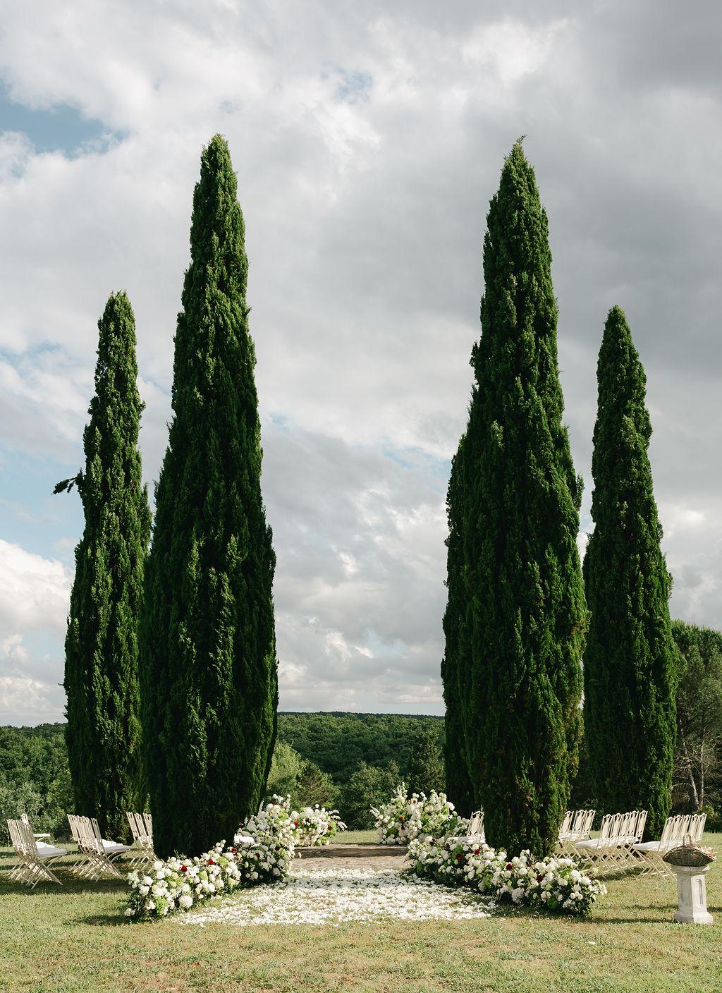 A Modern Summer Wedding at Villa Nemora for Content Creators James and Caleigha 49