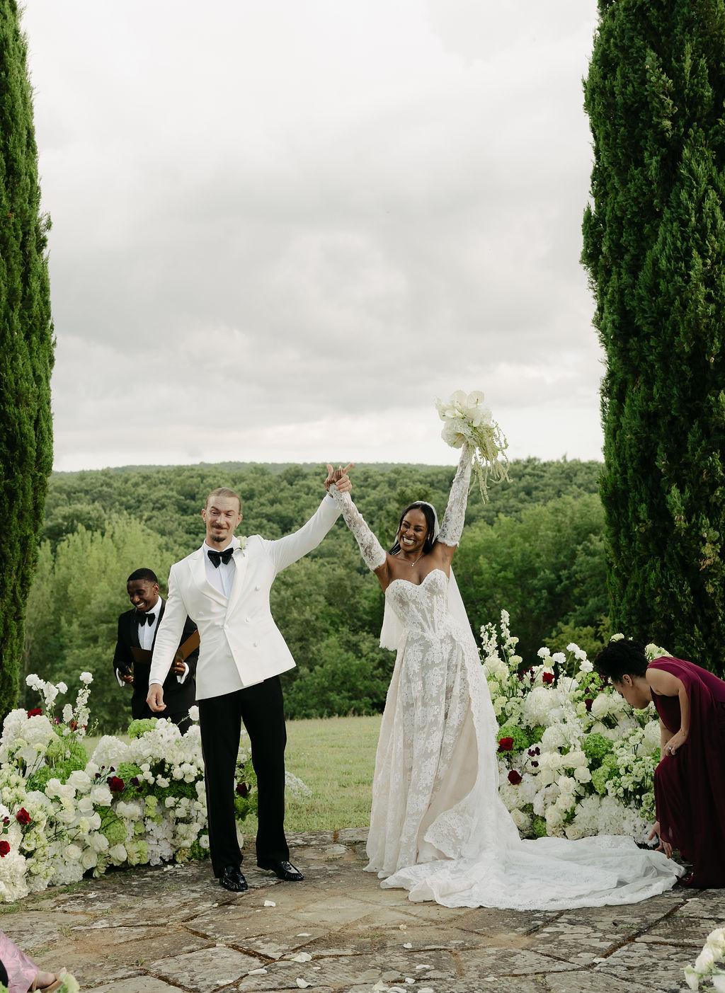 A Modern Summer Wedding at Villa Nemora for Content Creators James and Caleigha 28
