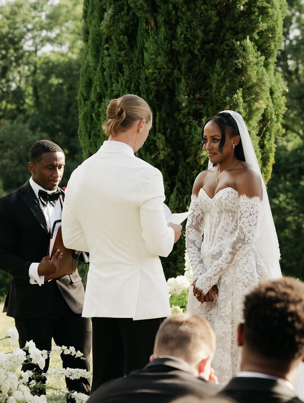 A Modern Summer Wedding at Villa Nemora for Content Creators James and Caleigha 14