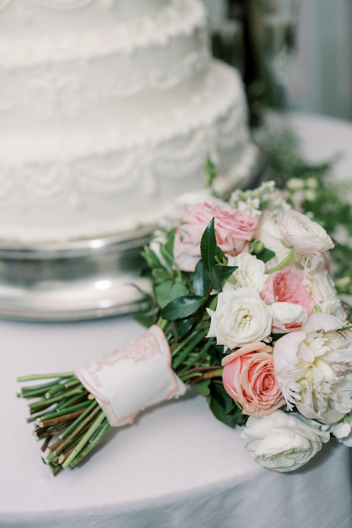 A Whimsical Summer Wedding at Shoal Creek Country Club 12