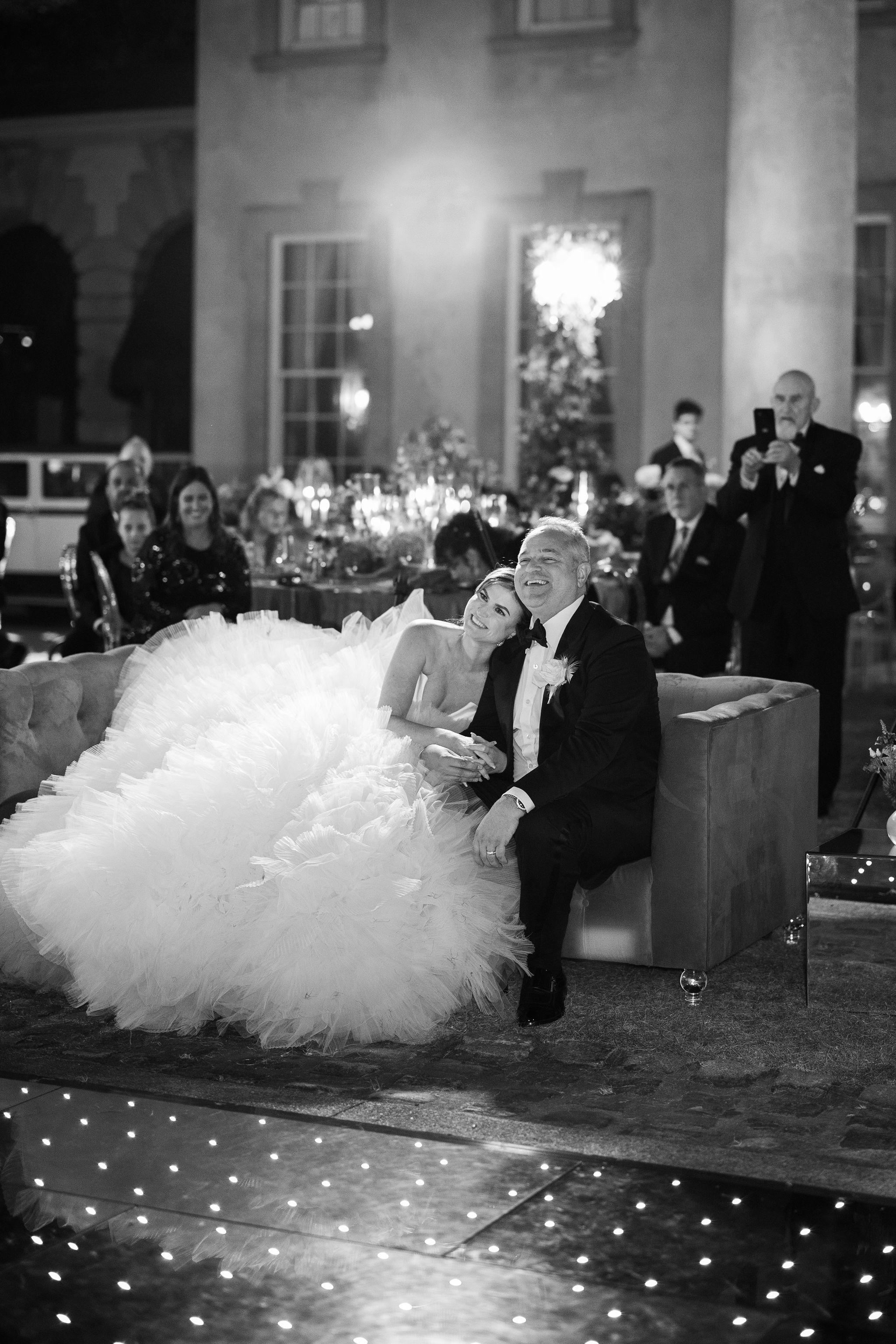 A Whimsical Fall Wedding at the Swan House 21