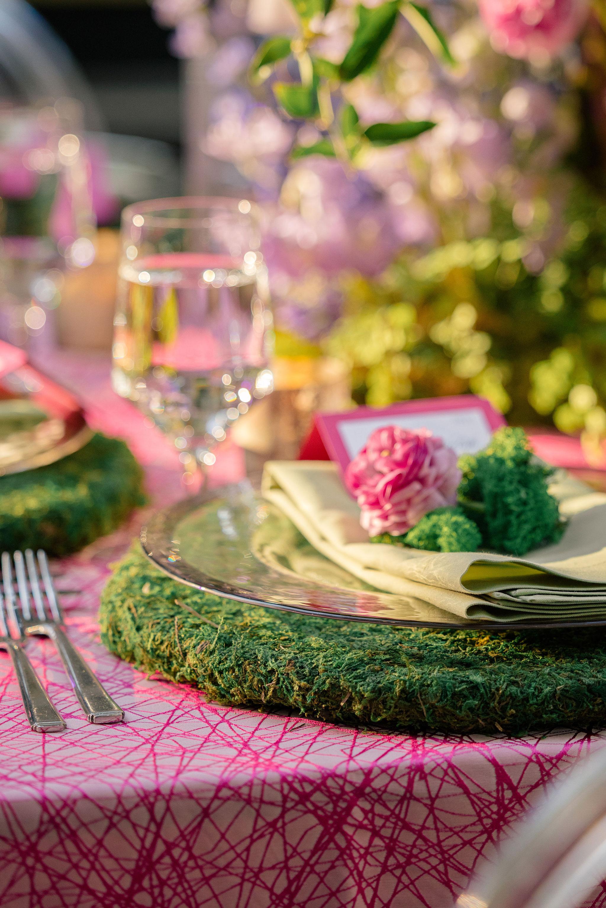A Whimsical Fall Wedding at the Swan House 28
